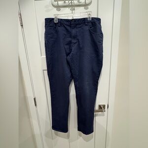 Van Heusen Slim Flex Chino Pants (36 x 32)